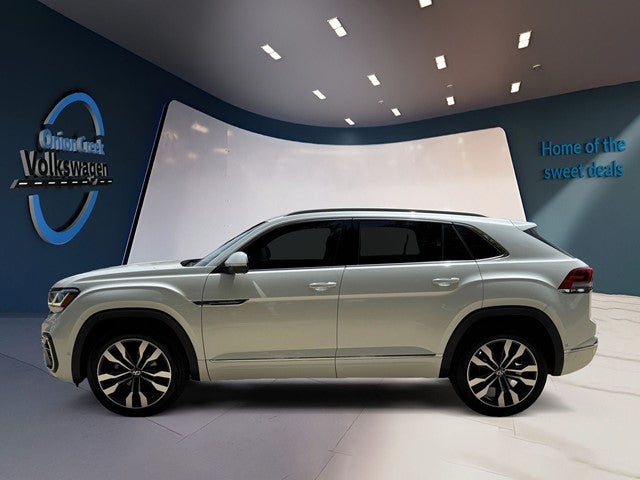 2022 Volkswagen Atlas Cross Sport 3.6L V6 SEL Premium R-Line