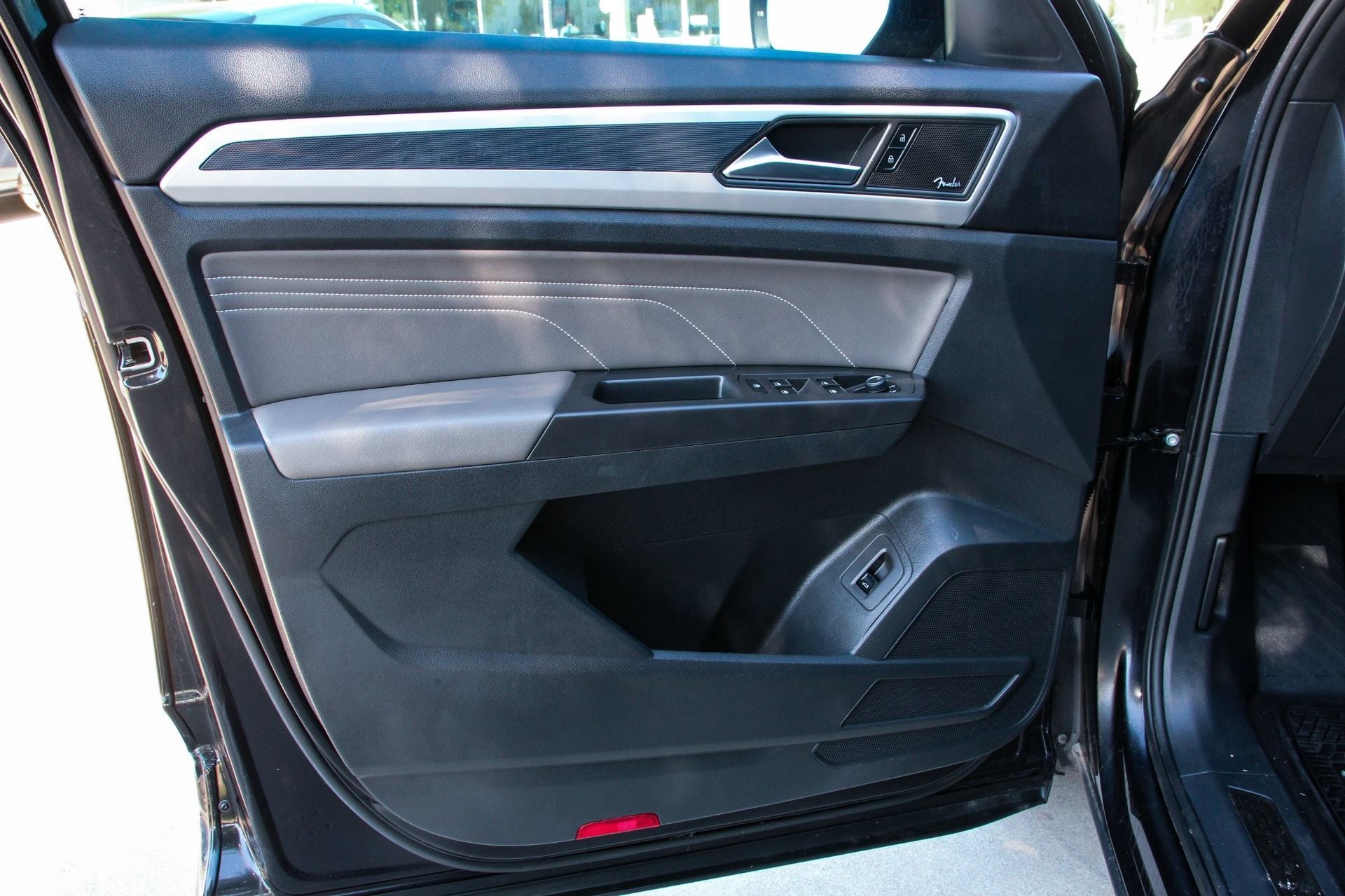 2023 Volkswagen Atlas Cross Sport 3.6L V6 SEL Premium R-Line