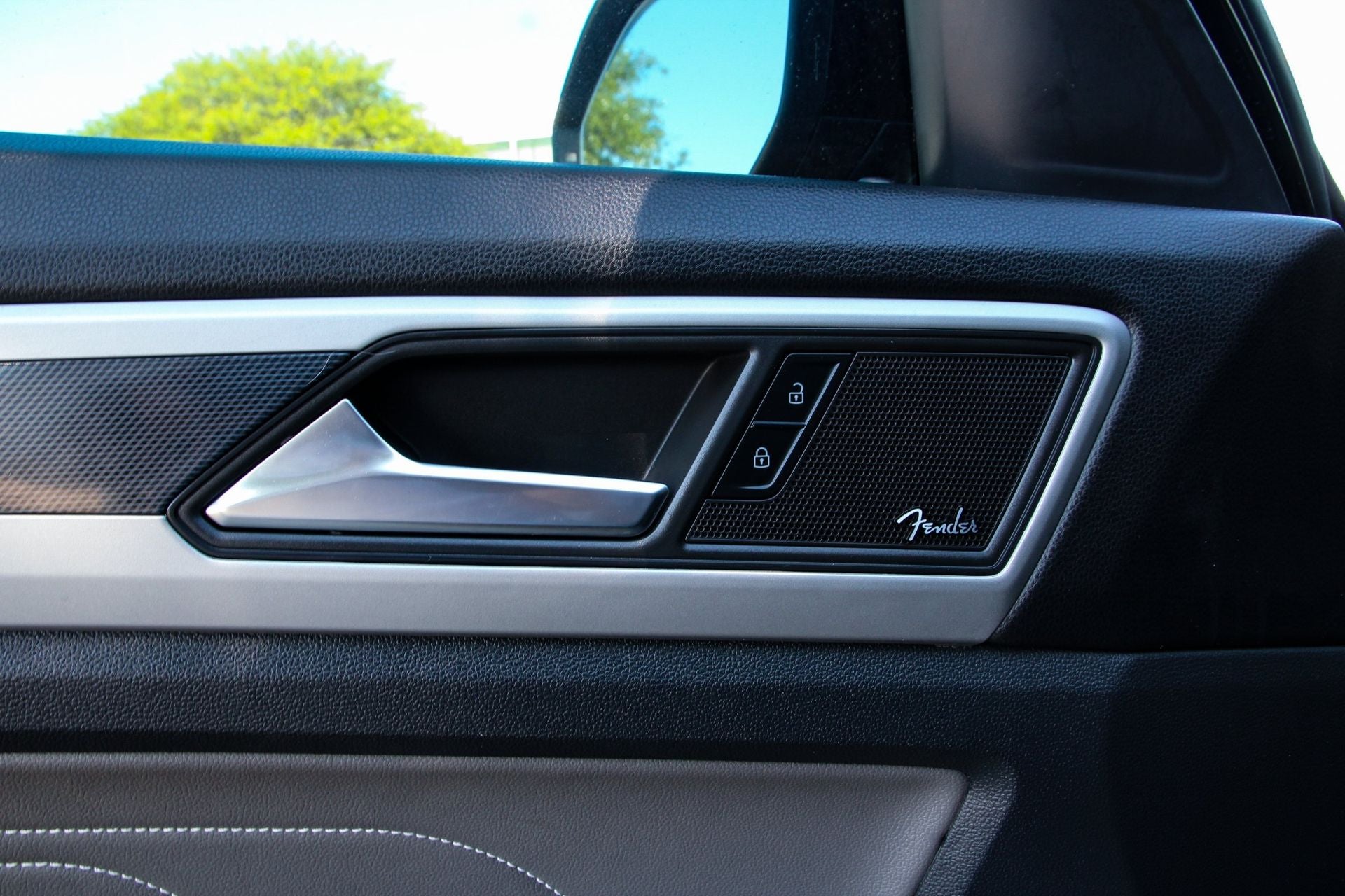 2023 Volkswagen Atlas Cross Sport 3.6L V6 SEL Premium R-Line