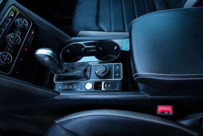 2023 Volkswagen Atlas Cross Sport 3.6L V6 SEL Premium R-Line