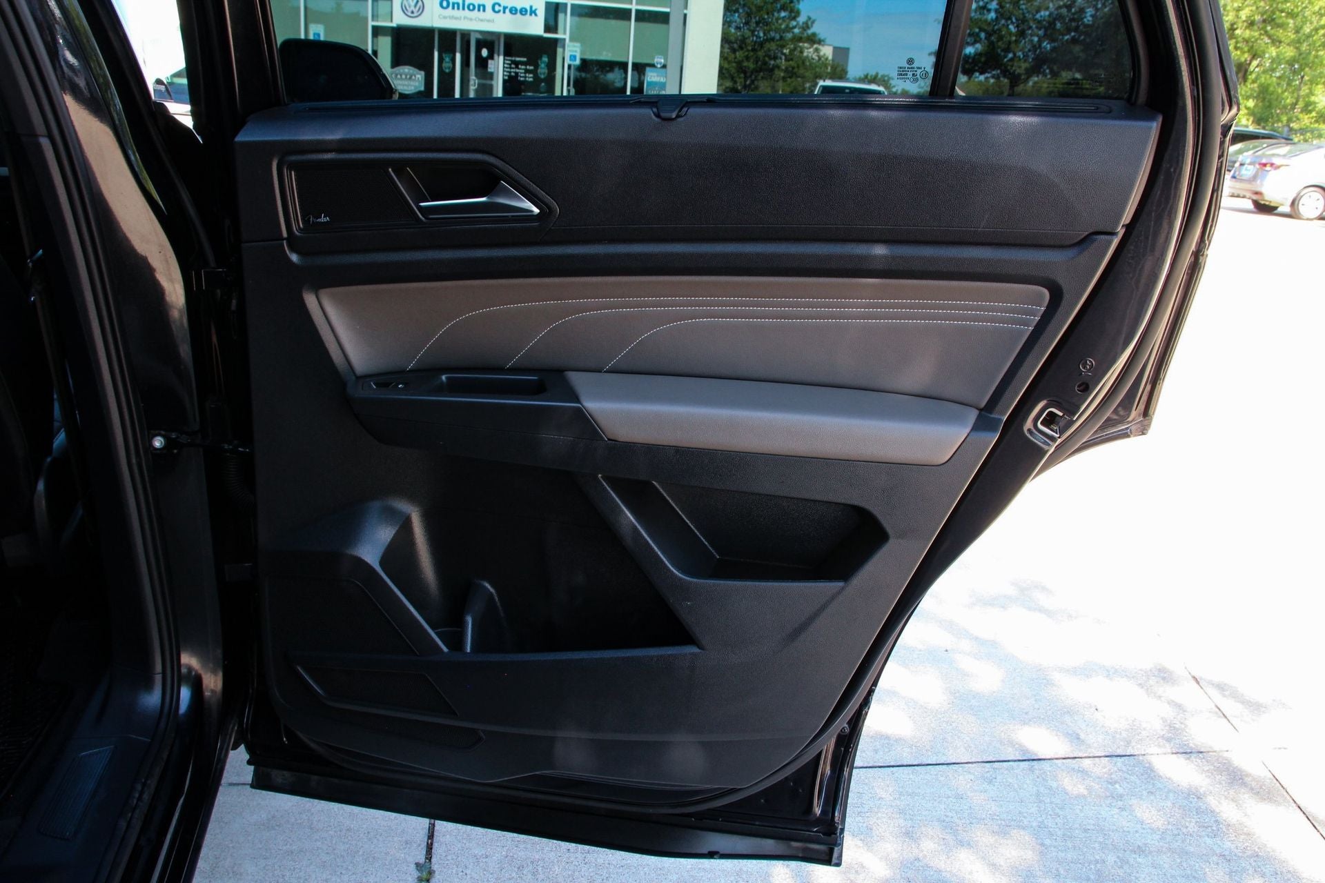 2023 Volkswagen Atlas Cross Sport 3.6L V6 SEL Premium R-Line