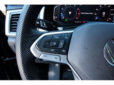 2023 Volkswagen Atlas Cross Sport 3.6L V6 SEL Premium R-Line