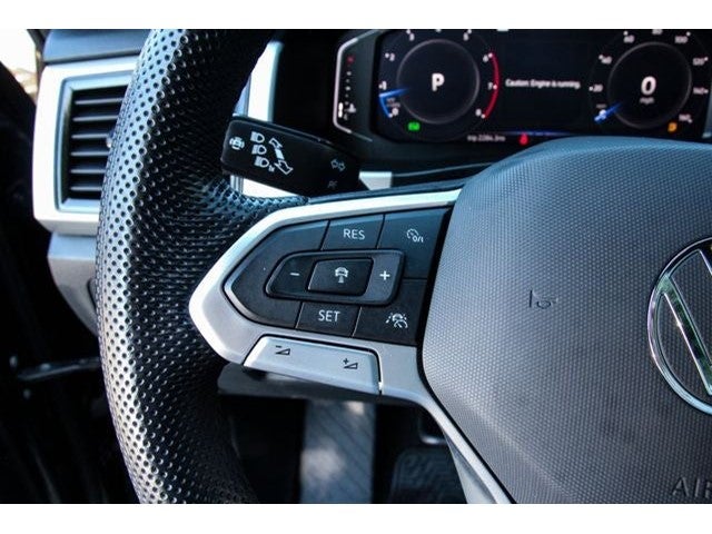 2023 Volkswagen Atlas Cross Sport 3.6L V6 SEL Premium R-Line