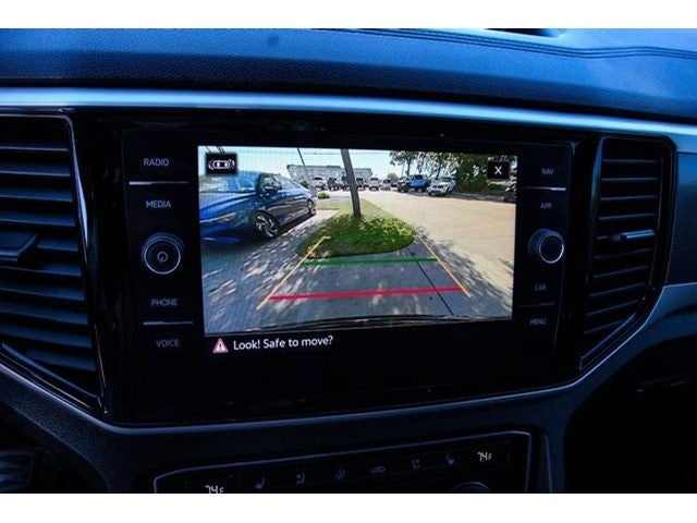 2023 Volkswagen Atlas Cross Sport 3.6L V6 SEL Premium R-Line