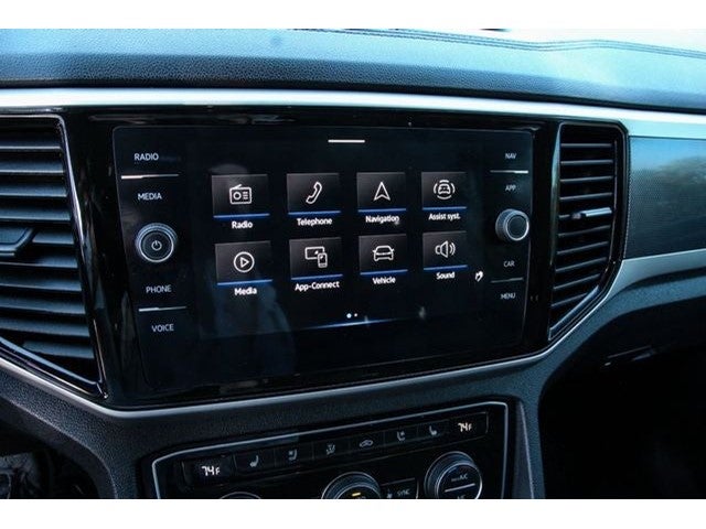 2023 Volkswagen Atlas Cross Sport 3.6L V6 SEL Premium R-Line