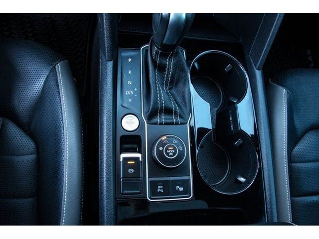 2023 Volkswagen Atlas Cross Sport 3.6L V6 SEL Premium R-Line