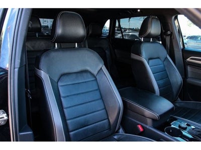 2023 Volkswagen Atlas Cross Sport 3.6L V6 SEL Premium R-Line