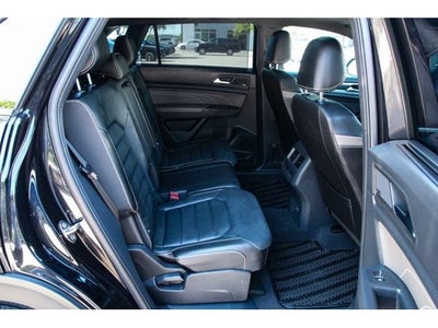 2023 Volkswagen Atlas Cross Sport 3.6L V6 SEL Premium R-Line