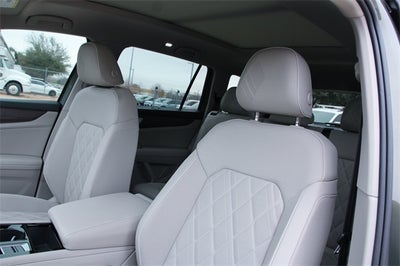 2026 Volkswagen Atlas 2.0T SEL Premium R-Line