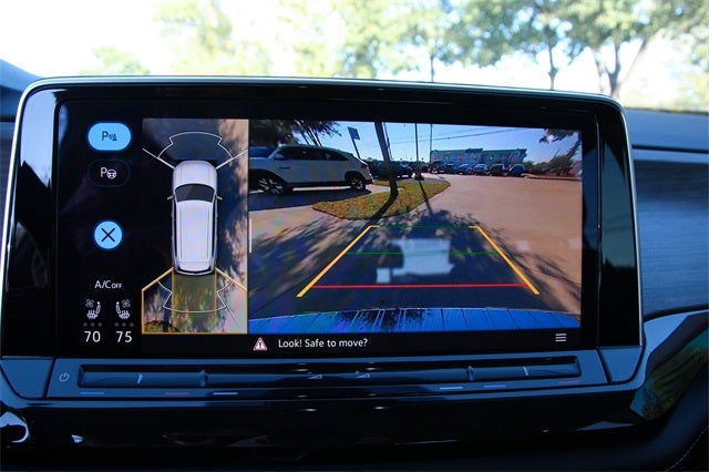 2025 Volkswagen Atlas 2.0T SEL Premium R-Line