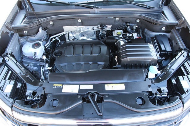 2025 Volkswagen Atlas 2.0T SEL Premium R-Line