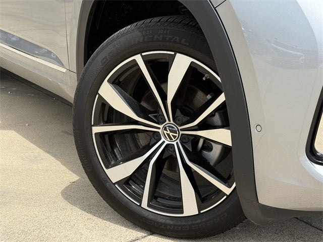 2025 Volkswagen Atlas 2.0T SEL Premium R-Line