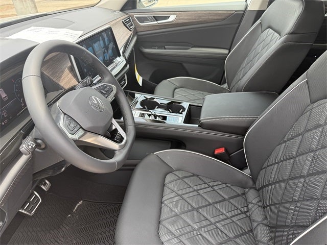 2025 Volkswagen Atlas 2.0T SEL Premium R-Line