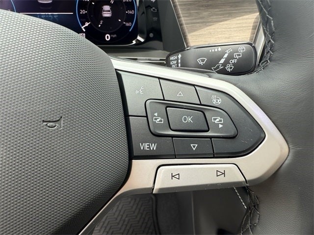 2025 Volkswagen Atlas 2.0T SEL Premium R-Line