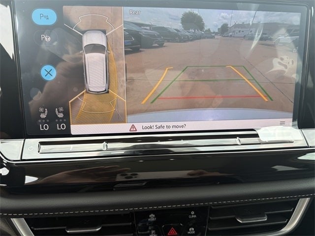 2025 Volkswagen Atlas 2.0T SEL Premium R-Line