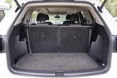 2023 Volkswagen Atlas 3.6L V6 SEL Premium R-Line