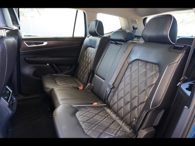 2025 Volkswagen Atlas 2.0T SEL Premium R-Line