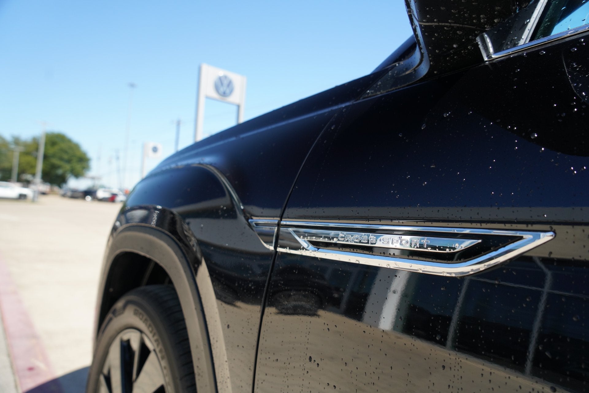 2026 Volkswagen Atlas Cross Sport 2.0T SE W/TECHNOLOGY