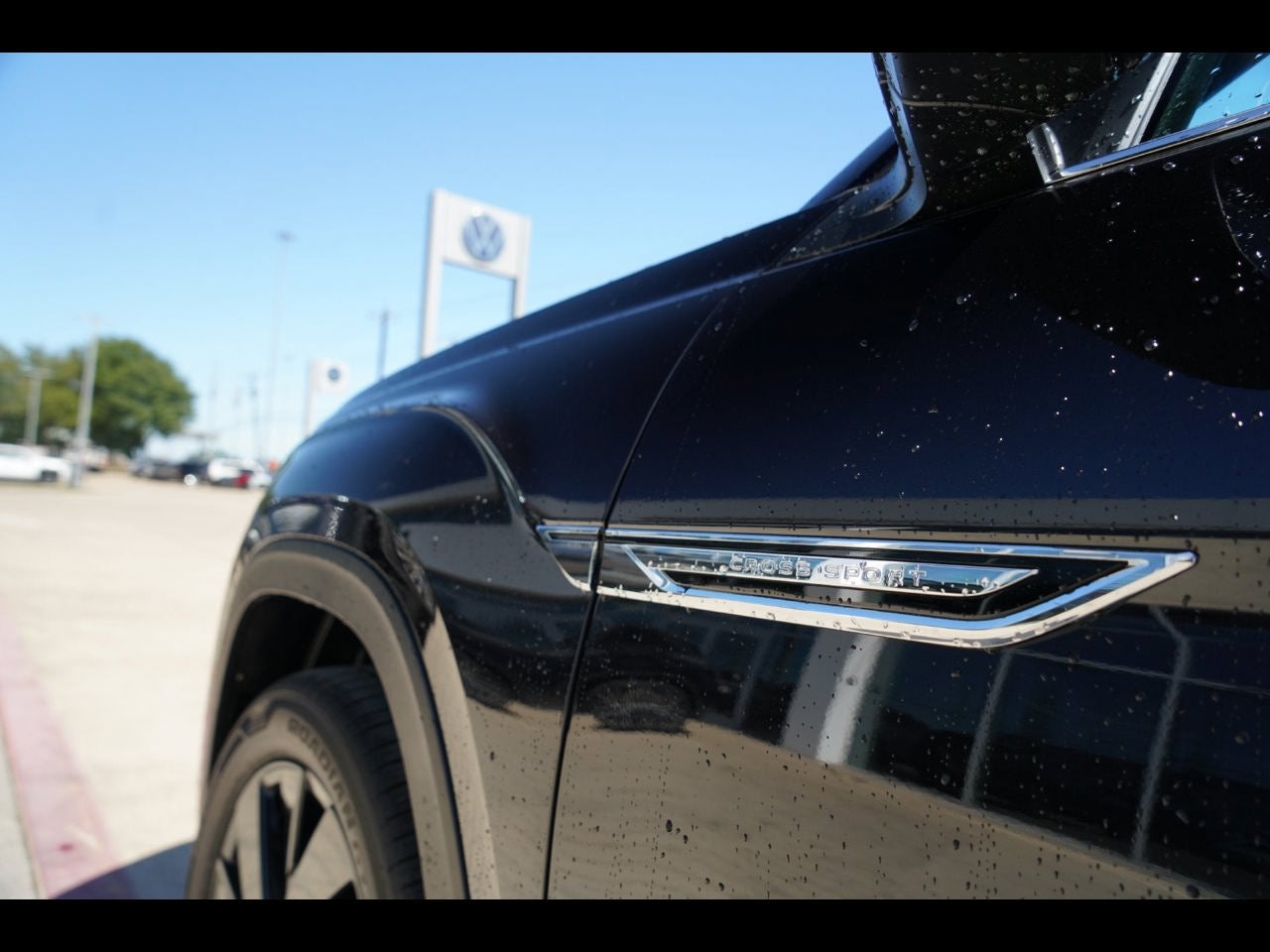 2026 Volkswagen Atlas Cross Sport 2.0T SE W/TECHNOLOGY