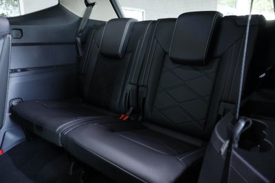 2026 Volkswagen Atlas 2.0T SE w/ Technology