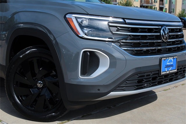 2026 Volkswagen Atlas 2.0T SE w/ Technology