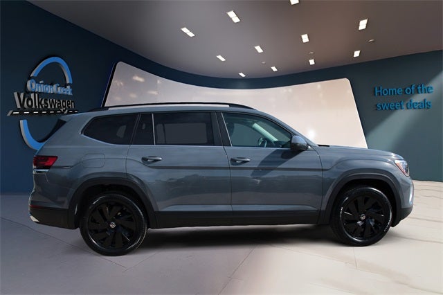 2026 Volkswagen Atlas 2.0T SE w/ Technology