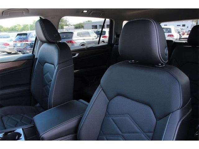 2026 Volkswagen Atlas 2.0T SE w/ Technology