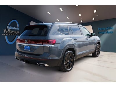 2026 Volkswagen Atlas 2.0T SE w/ Technology