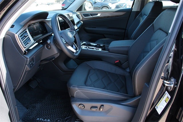 2026 Volkswagen Atlas 2.0T SE w/ Technology