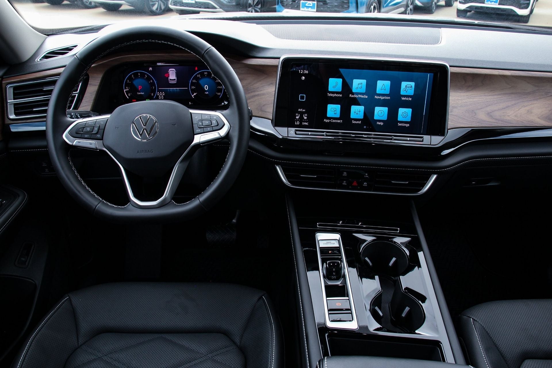 2026 Volkswagen Atlas 2.0T SE W/TECHNOLOGY