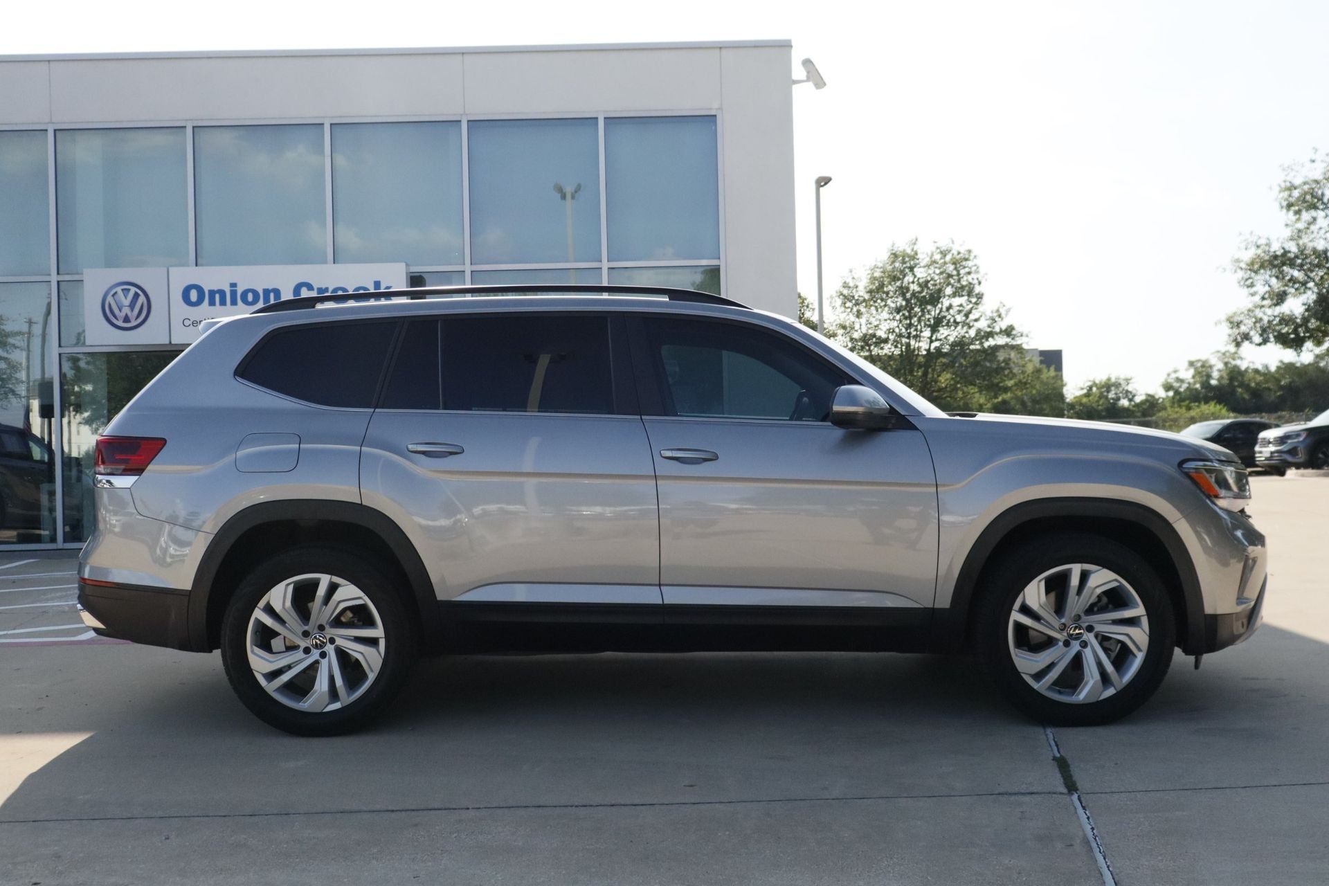 2021 Volkswagen Atlas 2.0T SE w/Technology