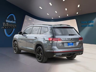 2022 Volkswagen Atlas 3.6L V6 SE w/Technology