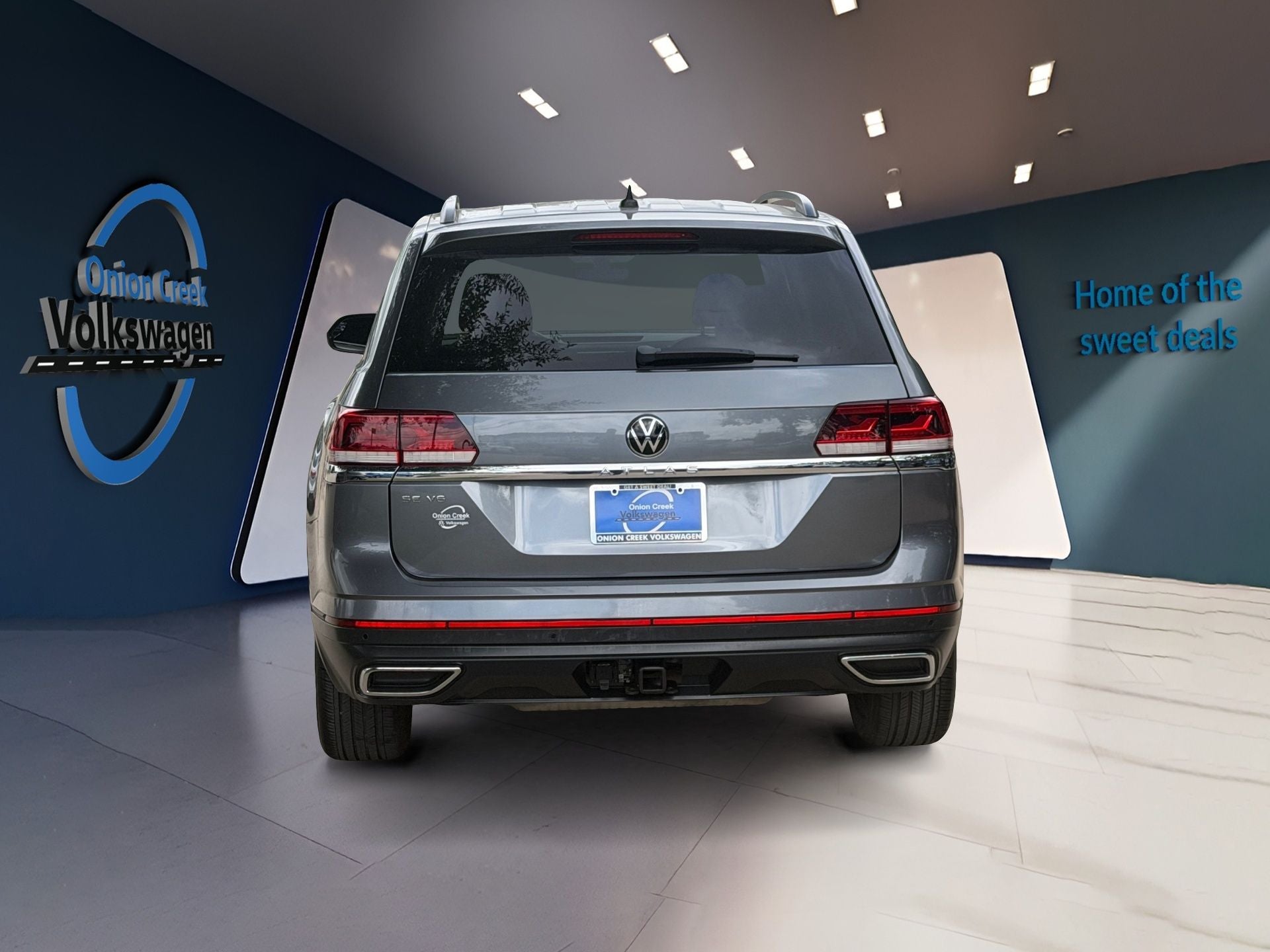 2022 Volkswagen Atlas 3.6L V6 SE w/Technology