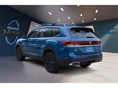 2025 Volkswagen Atlas 2.0T SE w/Technology