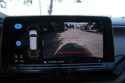 2025 Volkswagen Atlas 2.0T SE w/ Technology