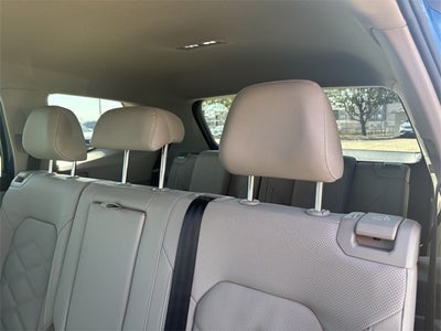 2025 Volkswagen Atlas 2.0T SE w/ Technology