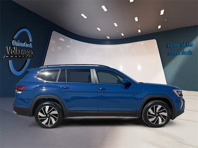 2025 Volkswagen Atlas 2.0T SE w/ Technology
