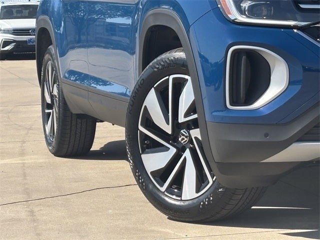 2025 Volkswagen Atlas 2.0T SE w/ Technology