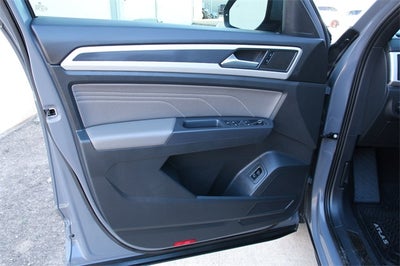 2021 Volkswagen Atlas Cross Sport 3.6L V6 SE w/Technology R-Line