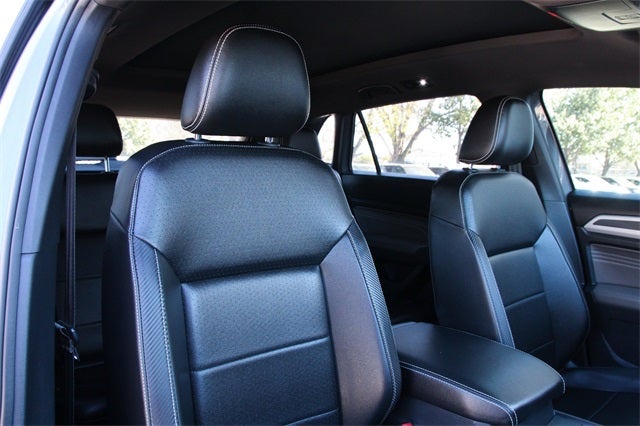 2021 Volkswagen Atlas Cross Sport 3.6L V6 SE w/Technology R-Line