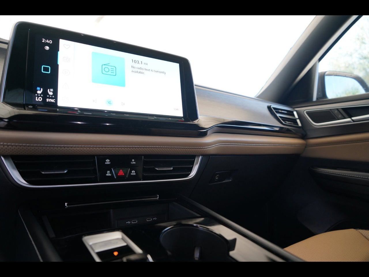 2026 Volkswagen Atlas Cross Sport 2.0T SE W/TECHNOLOGY