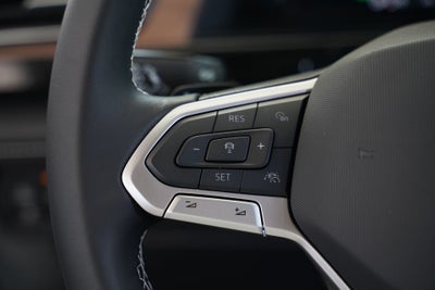2026 Volkswagen Atlas SE w/Technology
