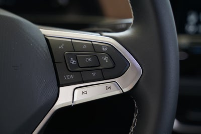 2026 Volkswagen Atlas SE w/Technology