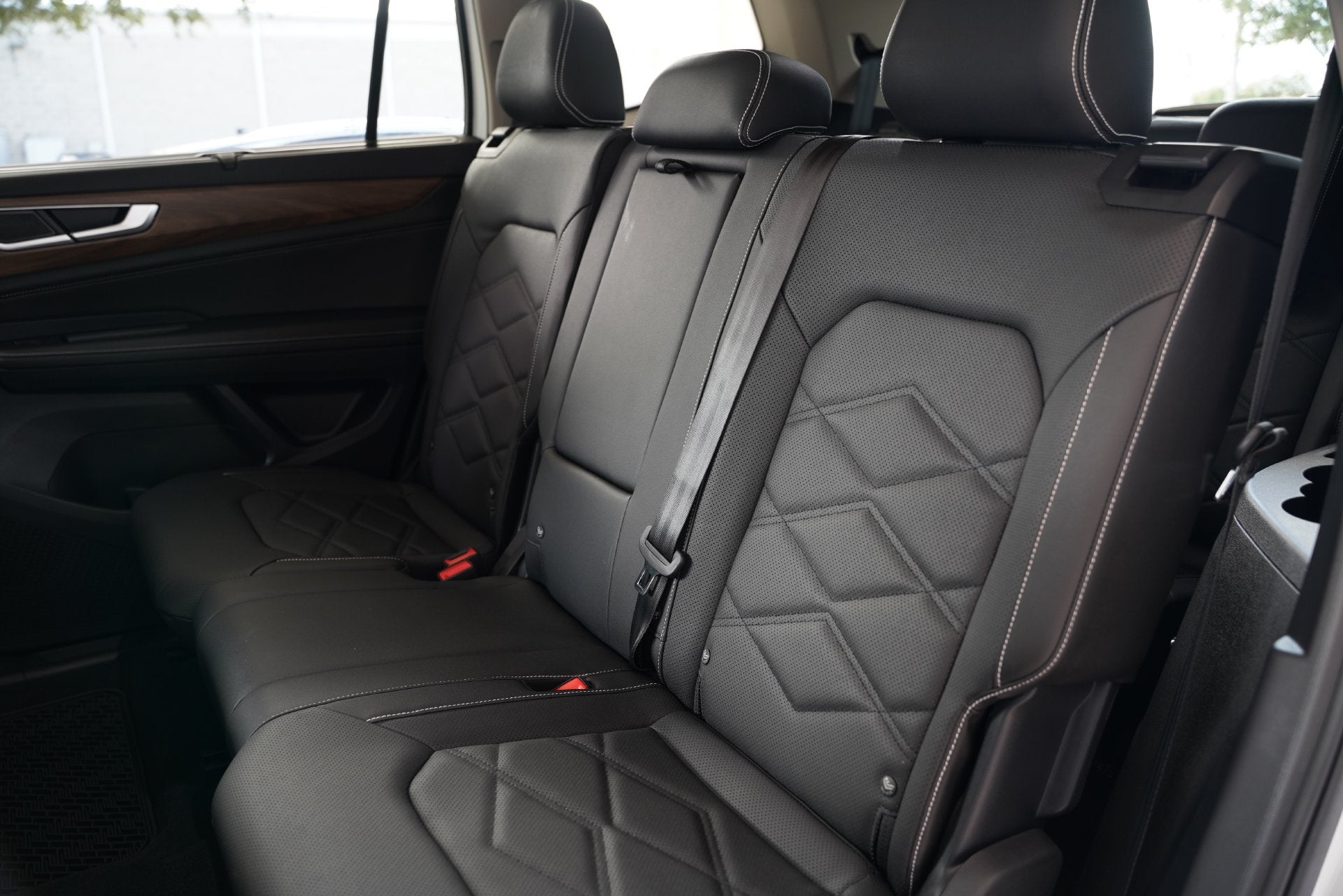 2026 Volkswagen Atlas SE w/Technology