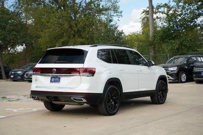 2026 Volkswagen Atlas SE w/Technology