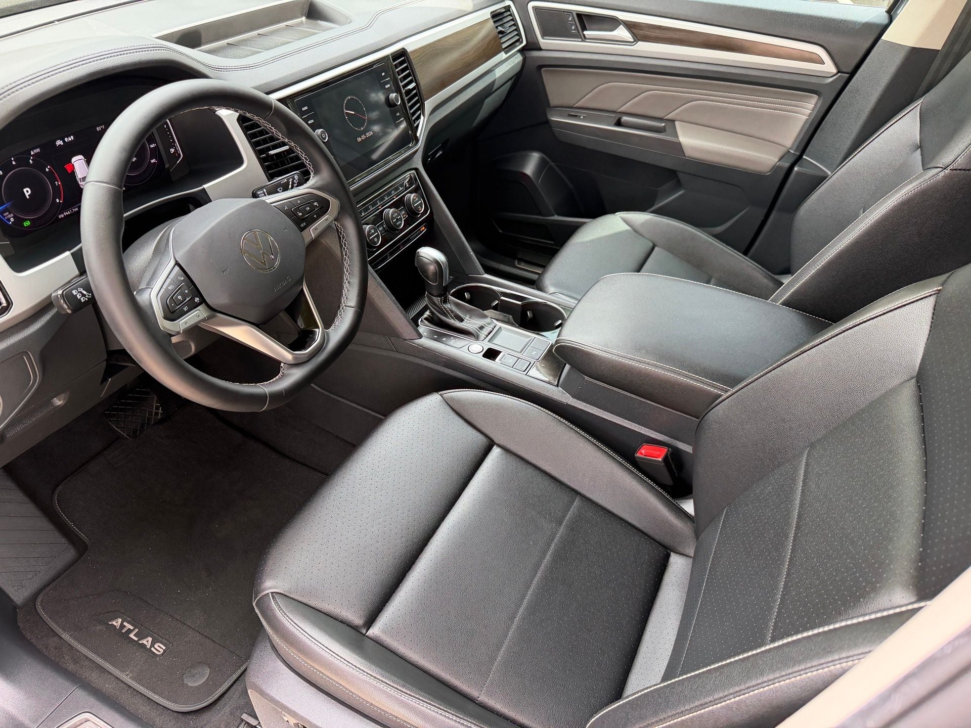 2023 Volkswagen Atlas 2.0T SE w/Technology