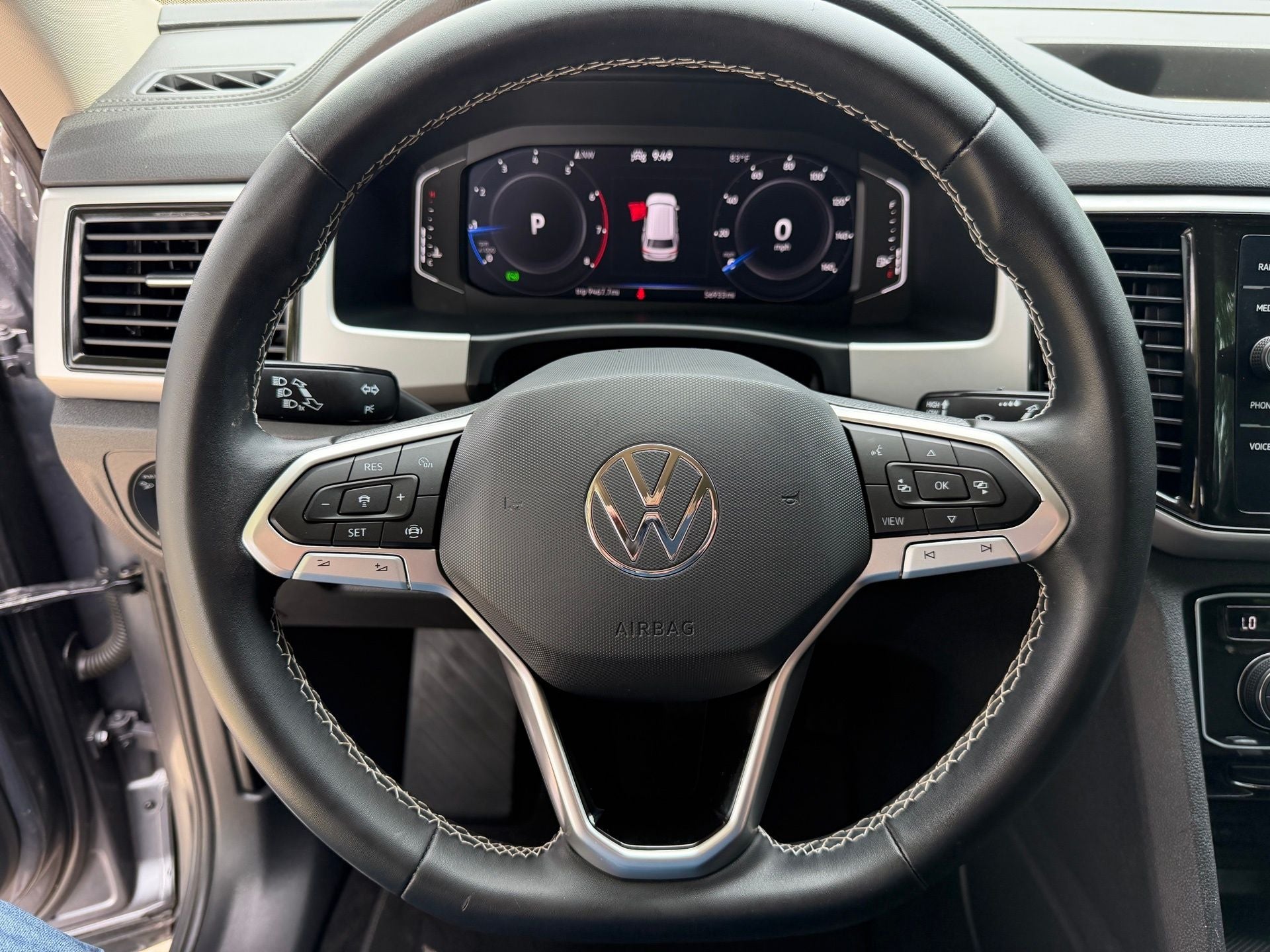 2023 Volkswagen Atlas 2.0T SE w/Technology