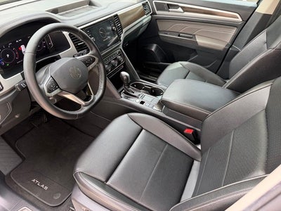 2023 Volkswagen Atlas 2.0T SE w/Technology