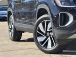 2025 Volkswagen Atlas 2.0T SE w/ Technology