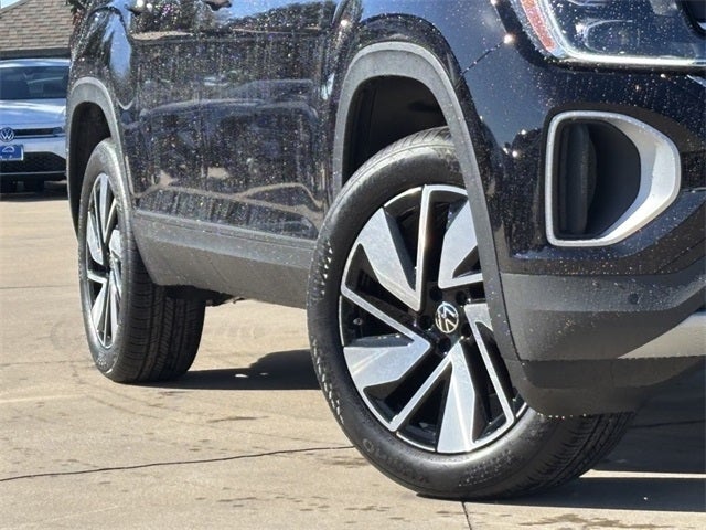 2025 Volkswagen Atlas 2.0T SE w/ Technology